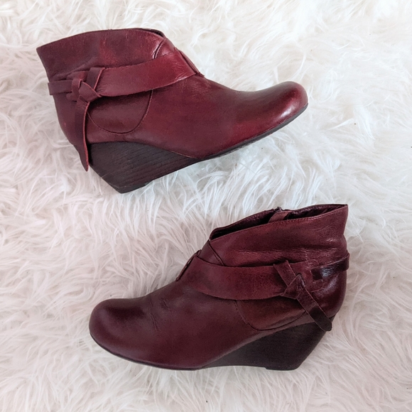 Miz Mooz Estelle Leather Wedge Ankle Booties 7.5 - Picture 3 of 14
